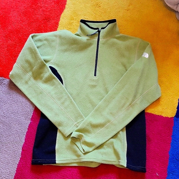The North Face Sweaters - North Face Microfleece Pullover Medium